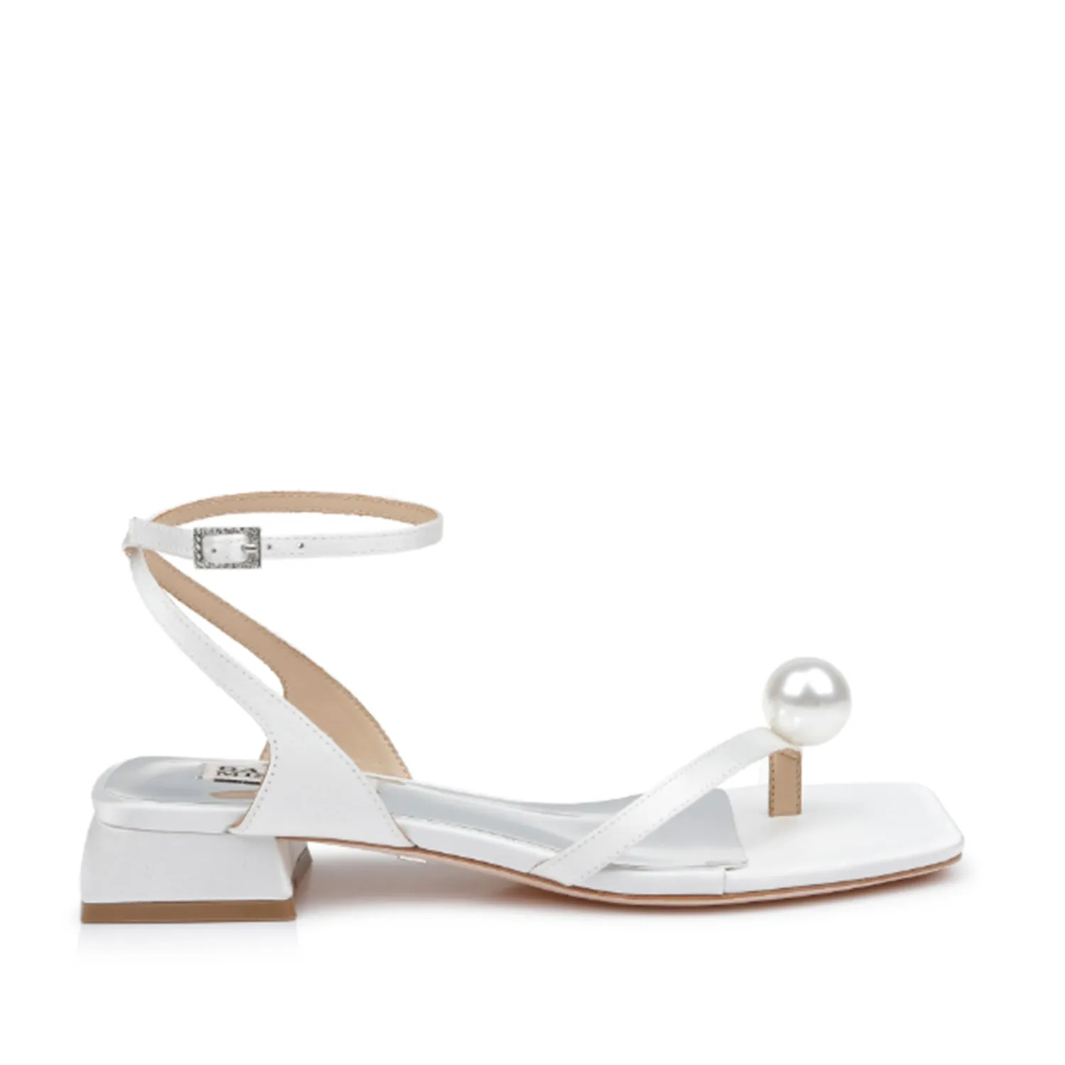 Badgley Mischka Women's Lola in Silver