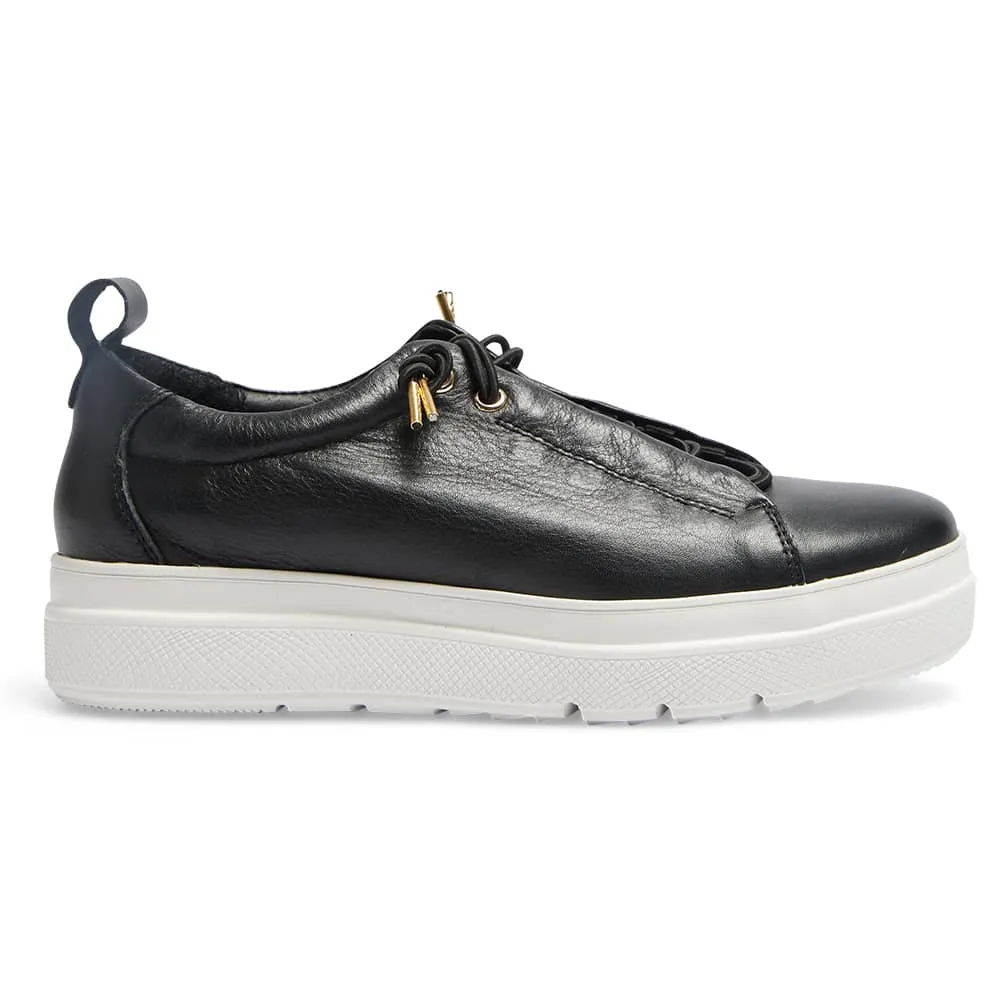 Bison Sneaker in Black Leather