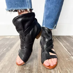 Cassidy Sandal In Black