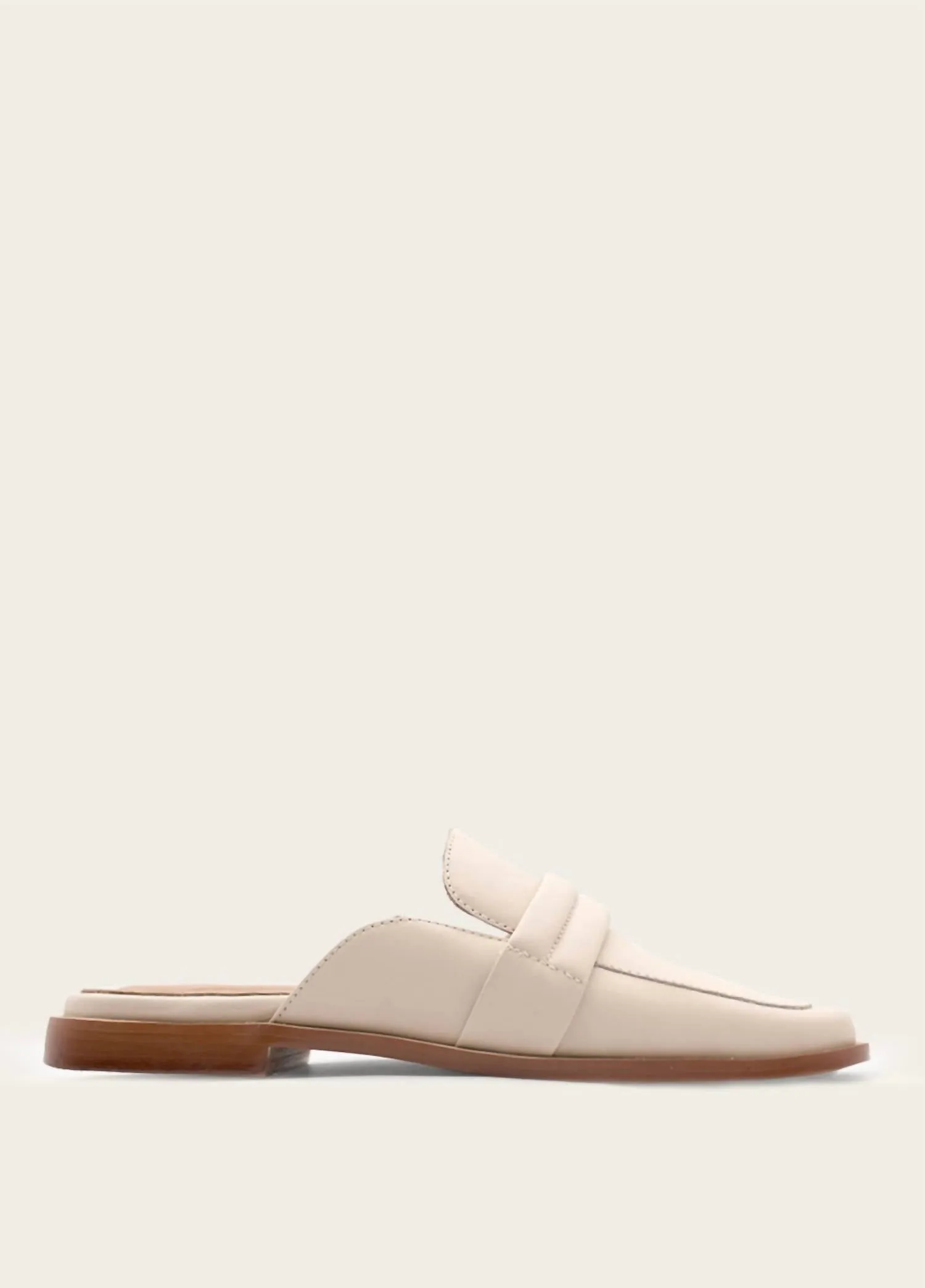 Congo Square-Toe Mule In Off White