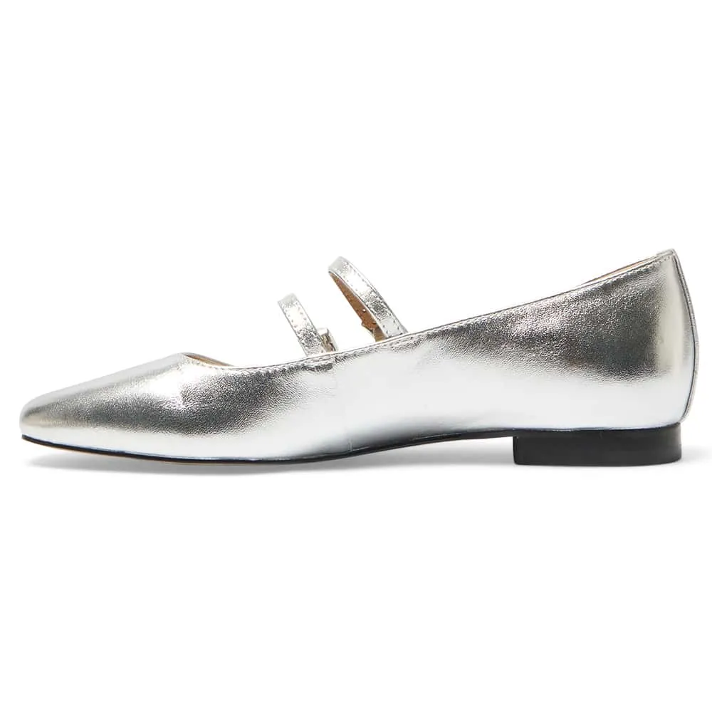 Freda Flat in Silver Metallic Leather