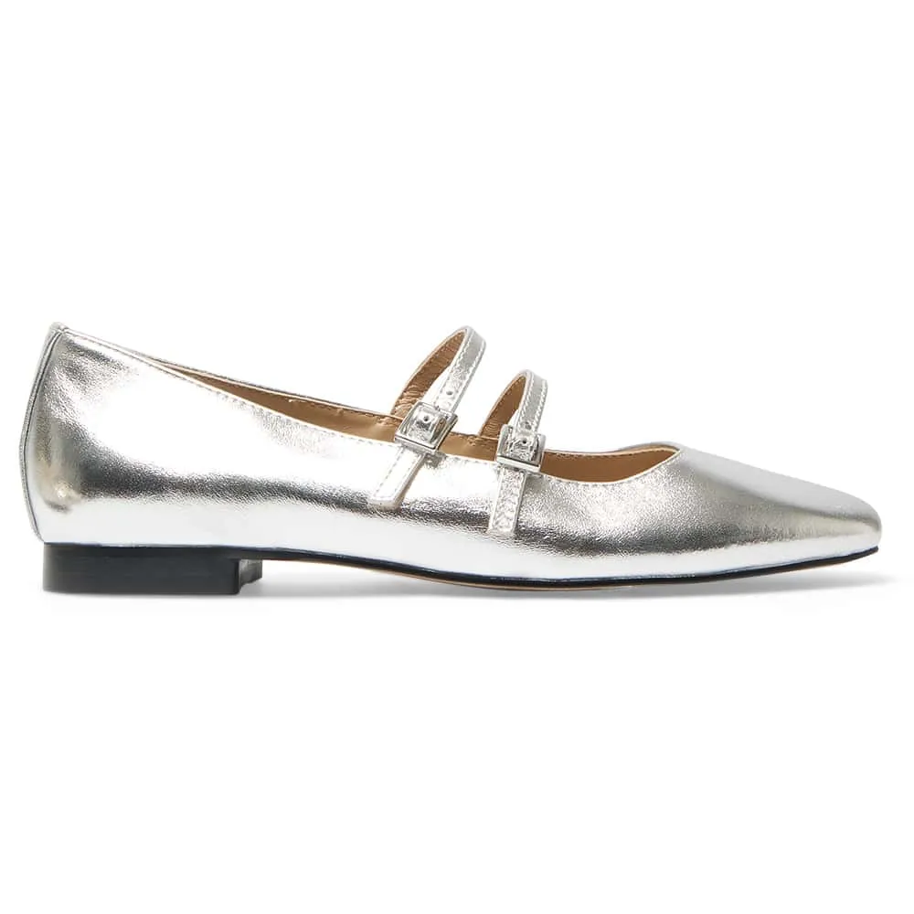 Freda Flat in Silver Metallic Leather