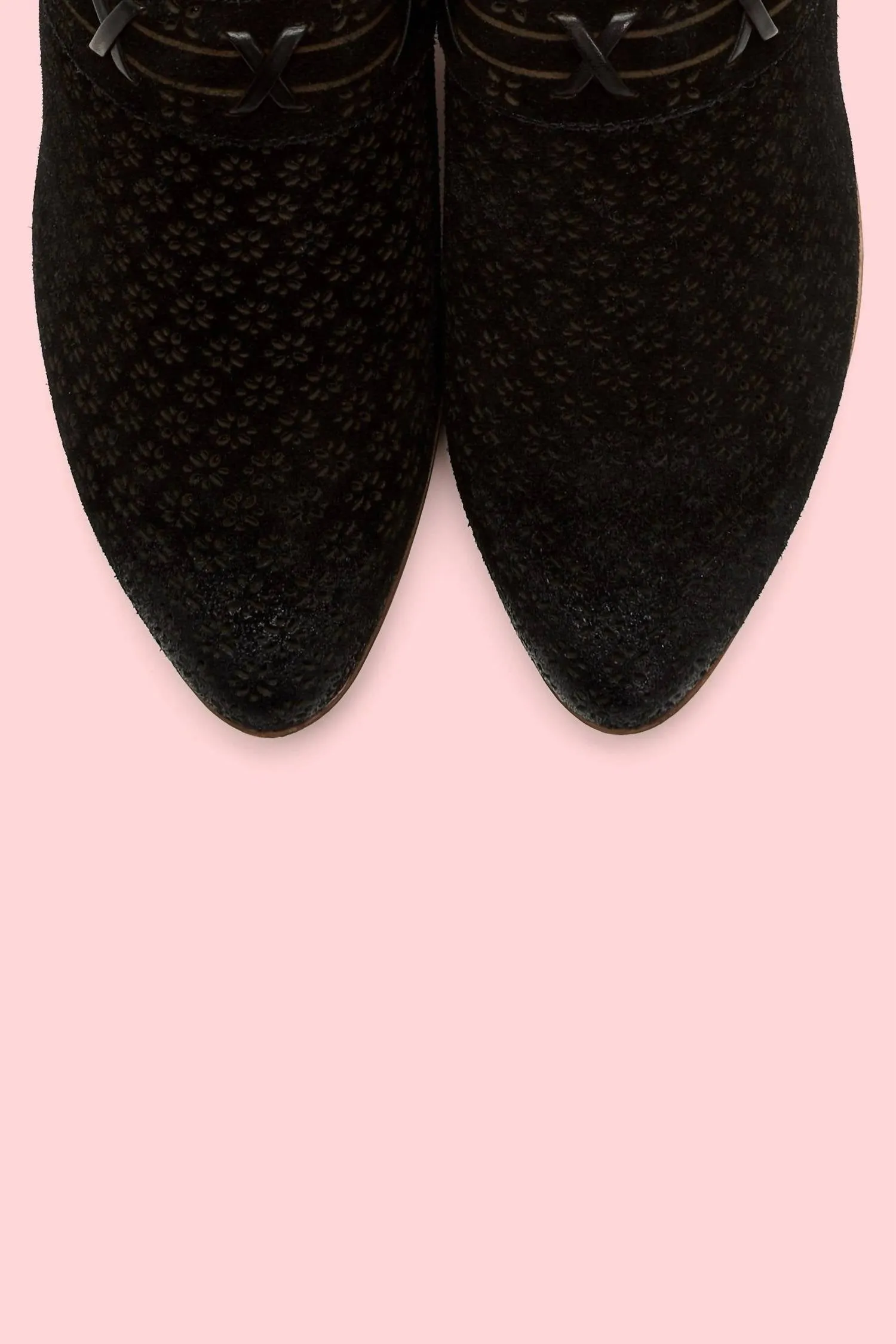 Jacy Perf Mule In Black