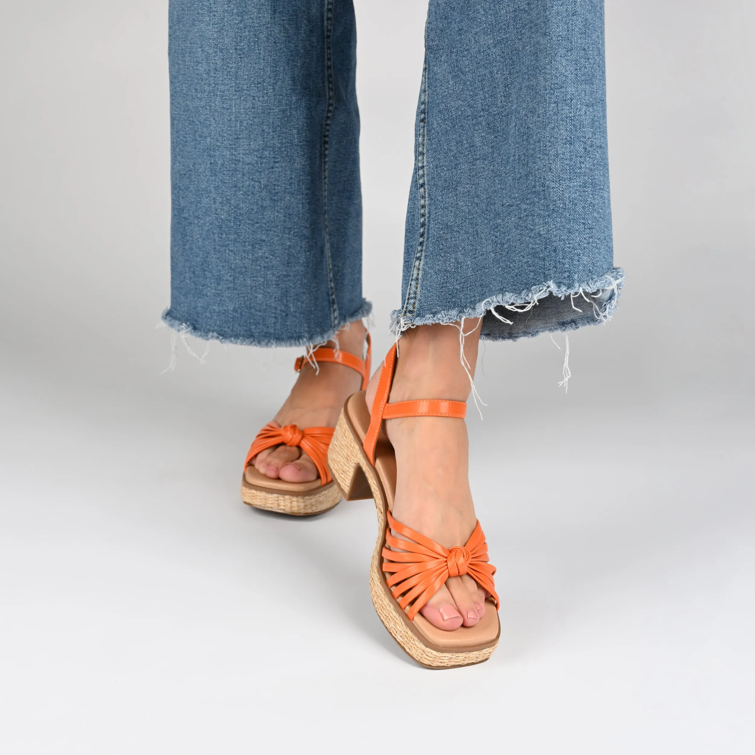 Journee Collection Women's Tru Comfort Foam Hally Sandals