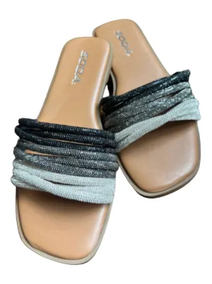 Little Bit Of Spice Slides Sandal In Black