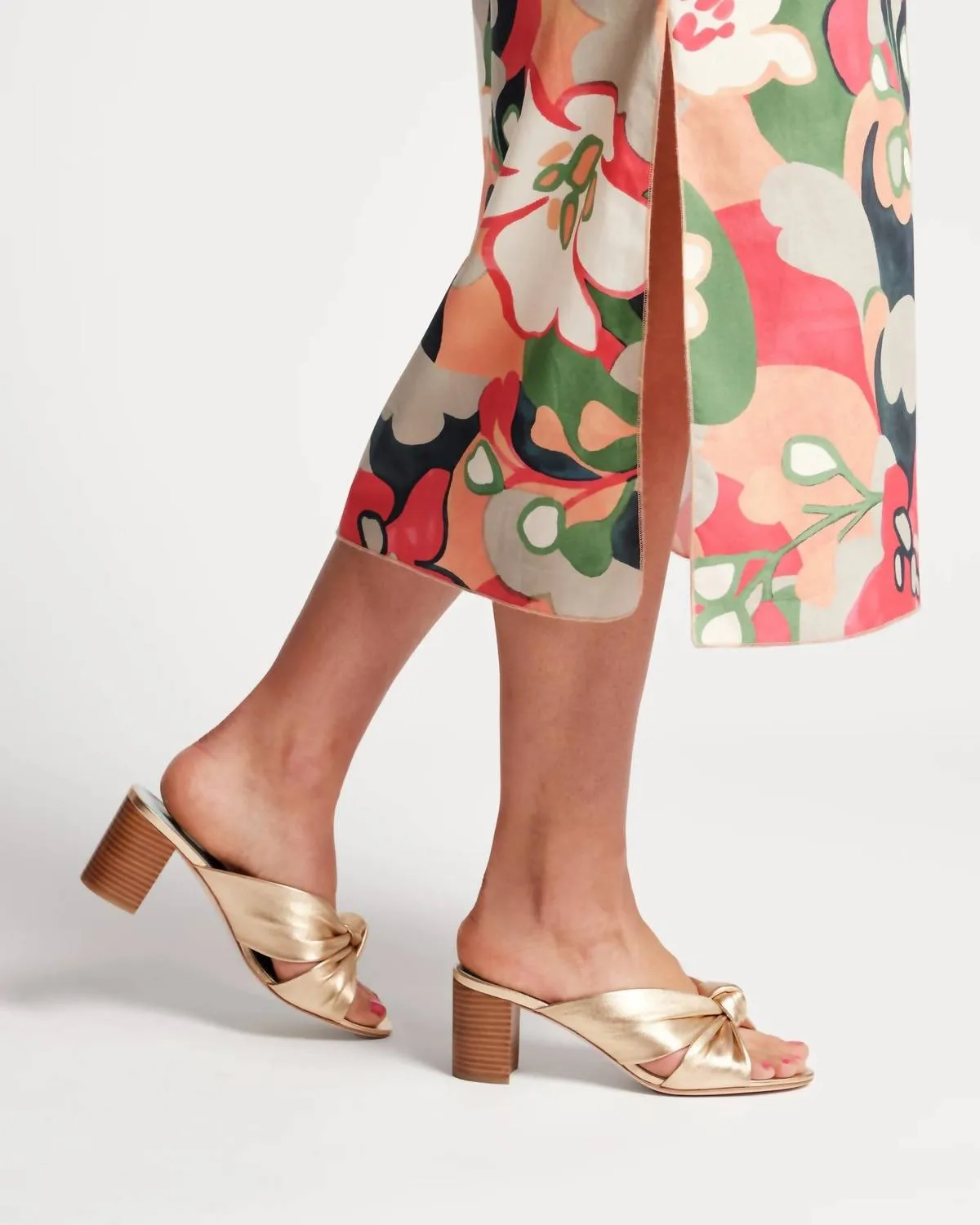 Mollie Heel In Platino