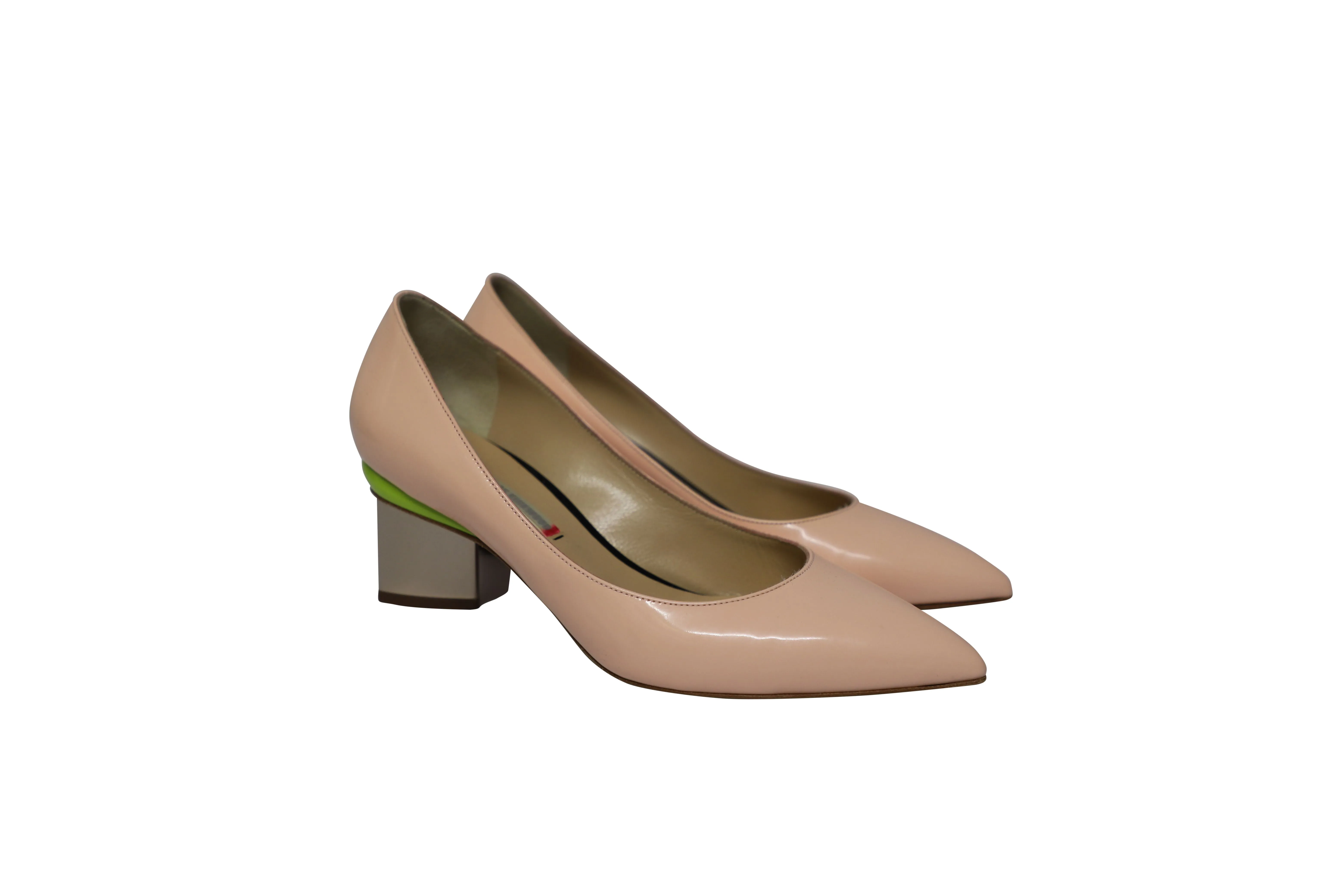 Nicholas Kirkwood Pointed Toe Pumps in Pink Patent Leather