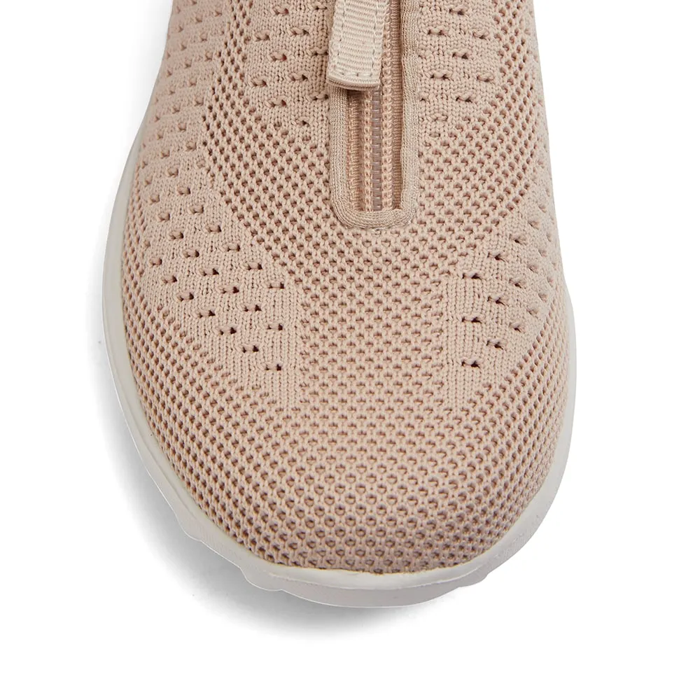 Oberon Sneaker in Blush Stretch