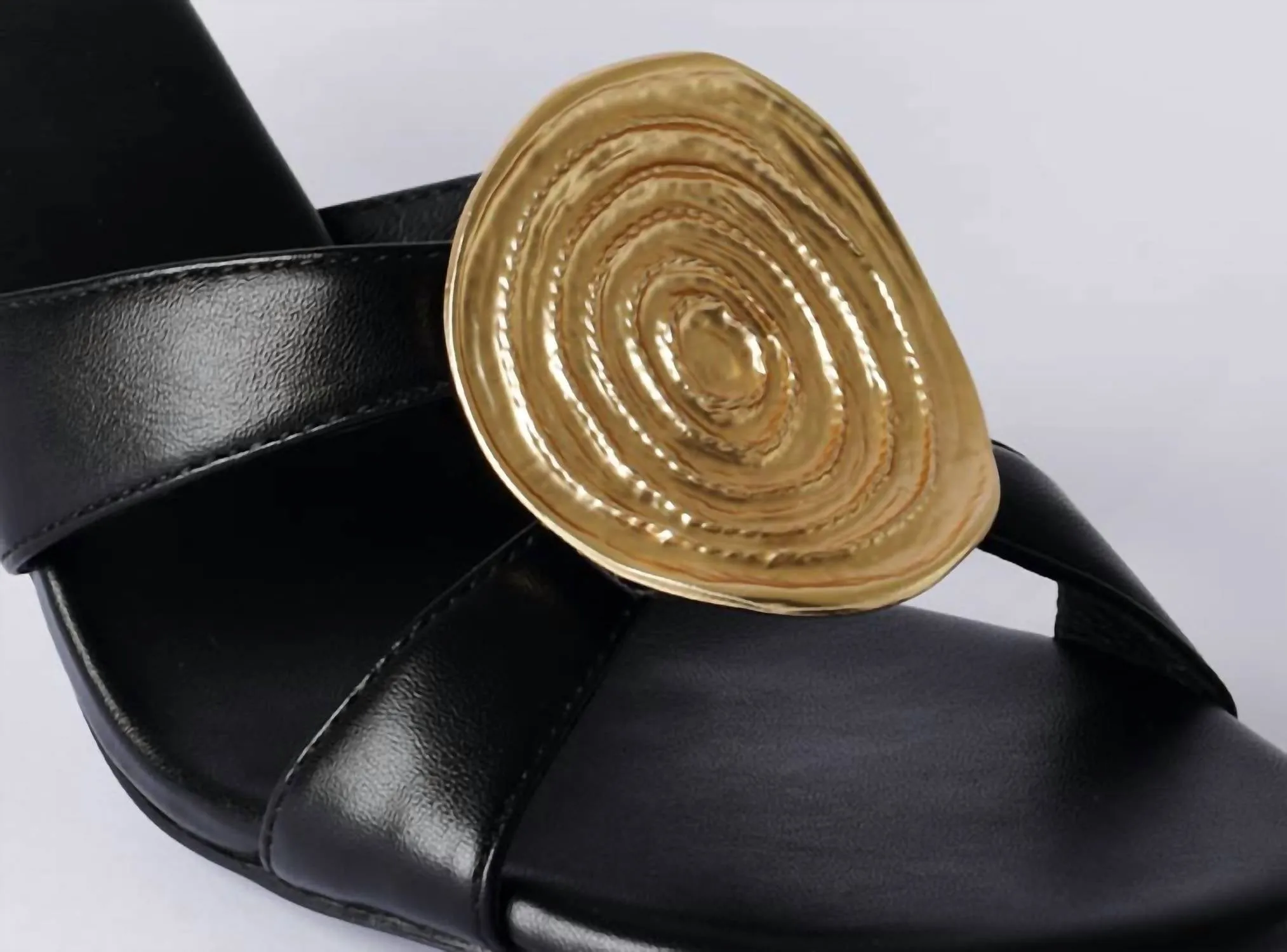 Women's Alcmene Sandals In Black