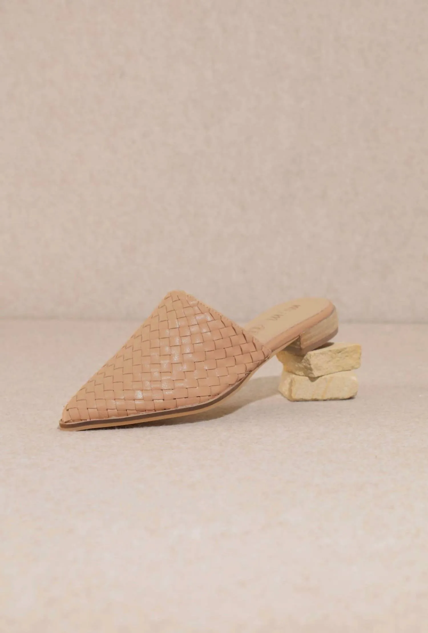 Women's Alice Slides In Nude Pink