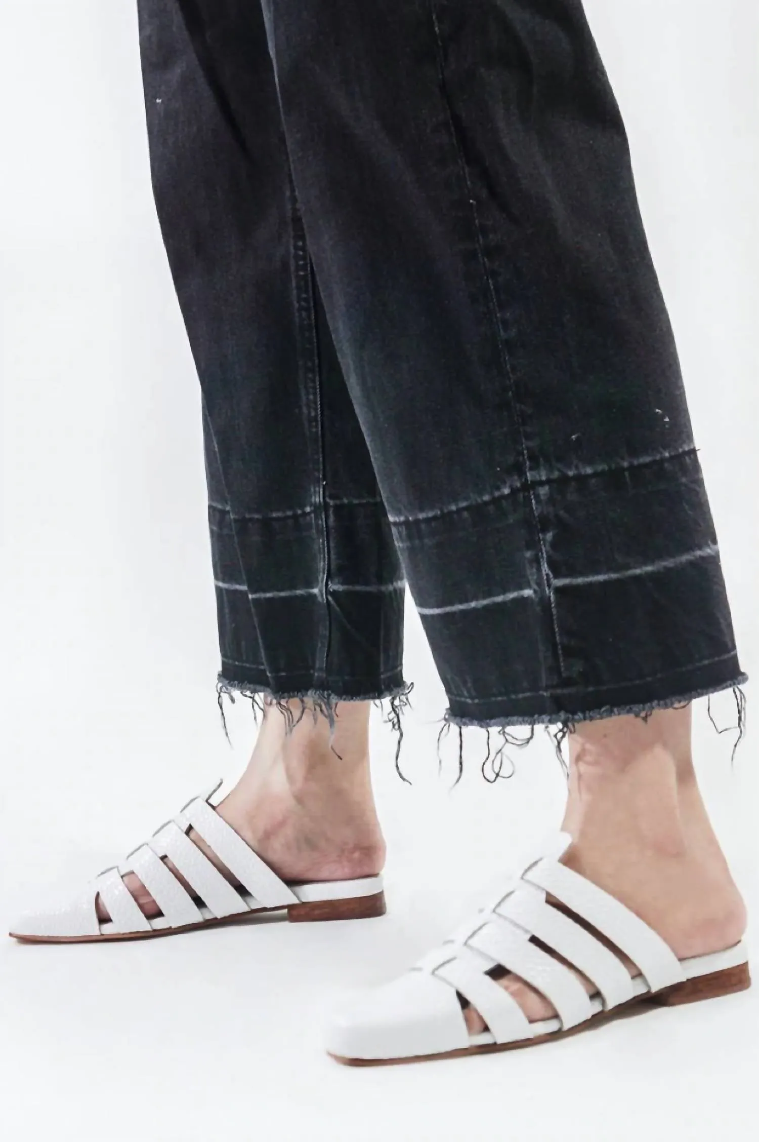 Women's Antilles Gladiator Mule In White