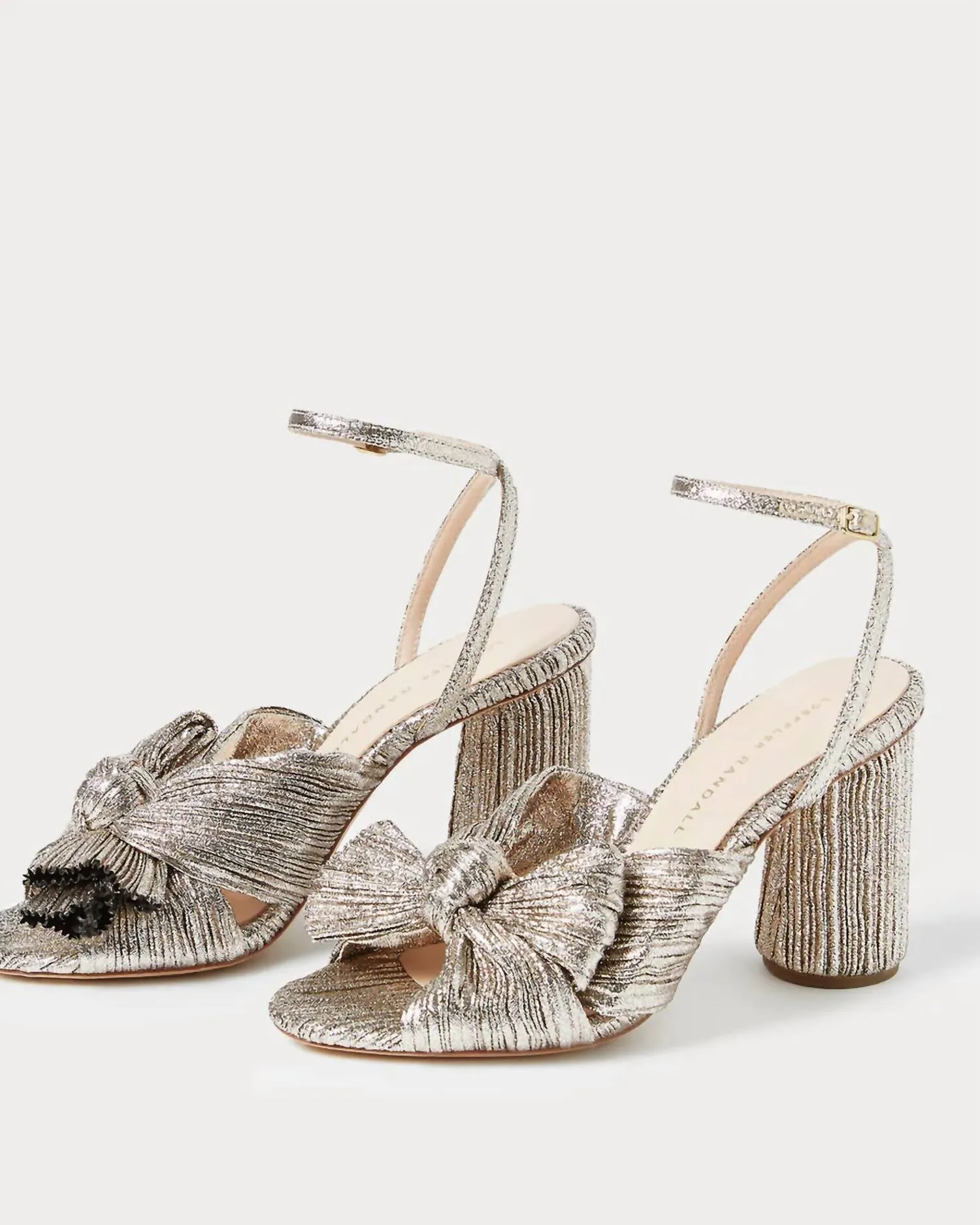 Women's Camellia Pleated Bow Heel In Champagne