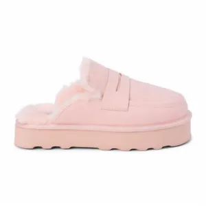 Women's Fur Lined Shoe In Pink