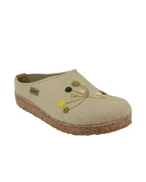 Women's Grizzly Amaya Classic Boiled Wool Clogs In Sahara