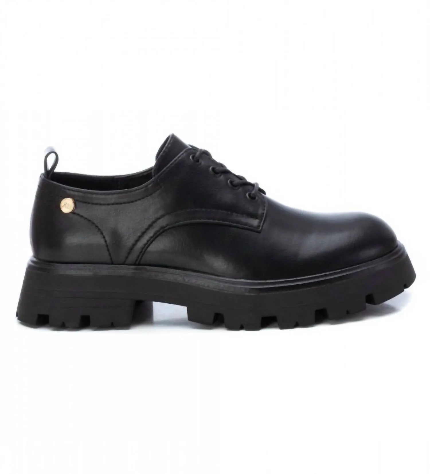 Women's Lace-Up Oxfords In Black