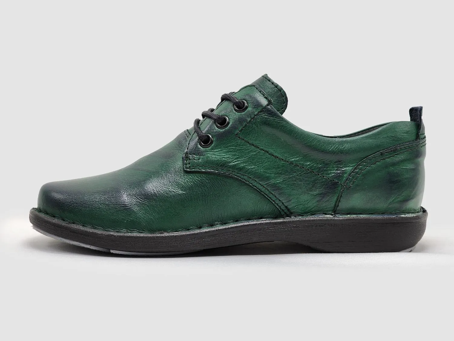 Women's Old-Fashioned Leather Shoes In Green