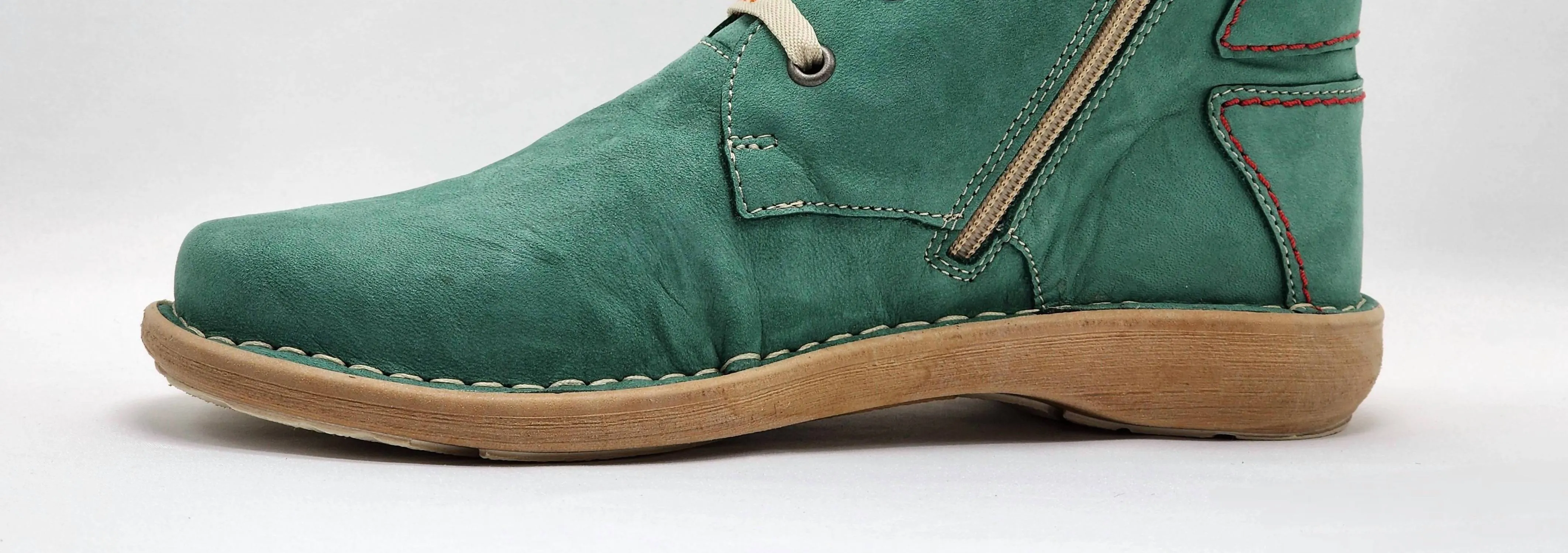 Women's Old-Fashioned Zip-Up Leather Boots In Green
