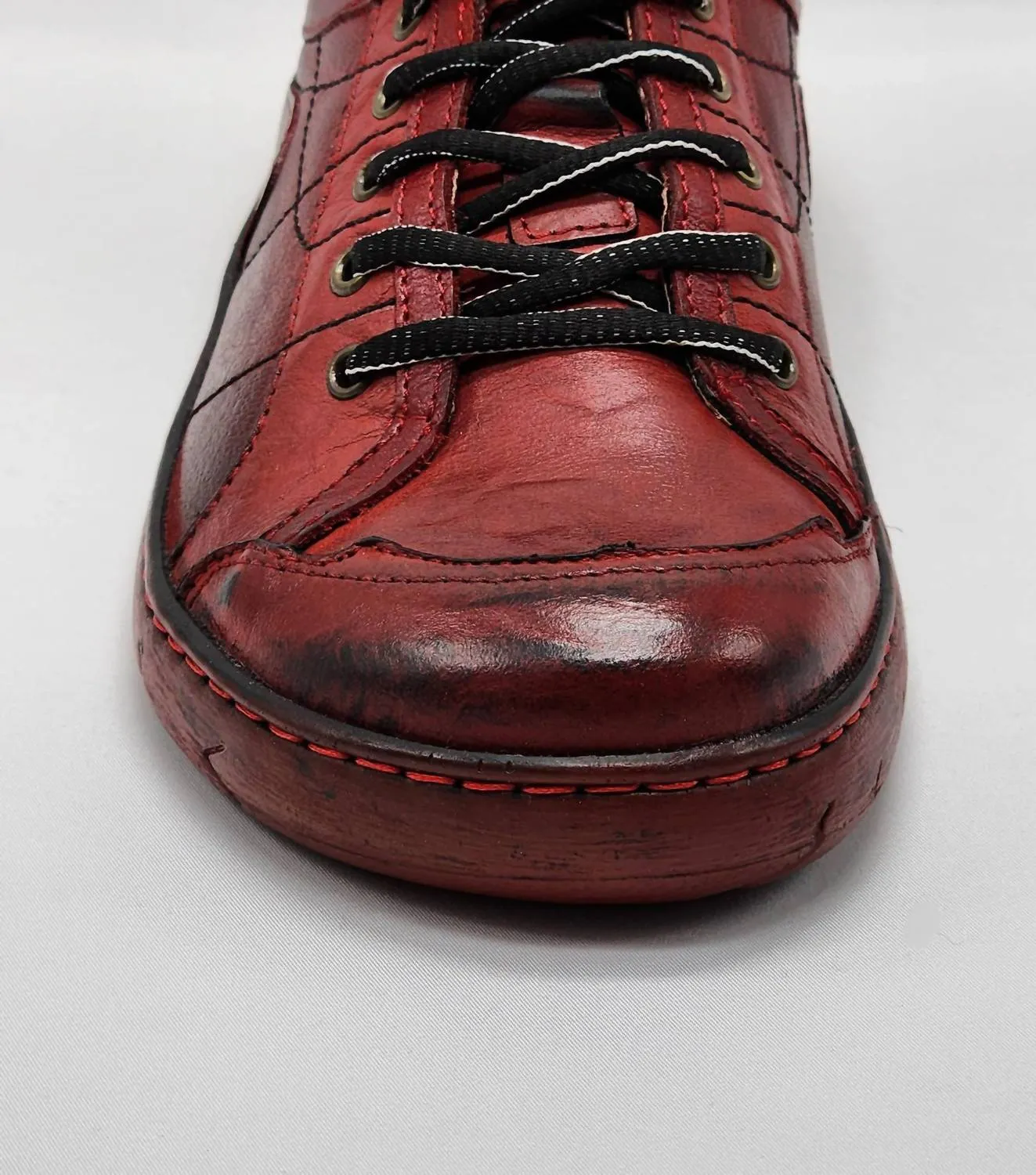 Women's Original Leather Shoes In Red