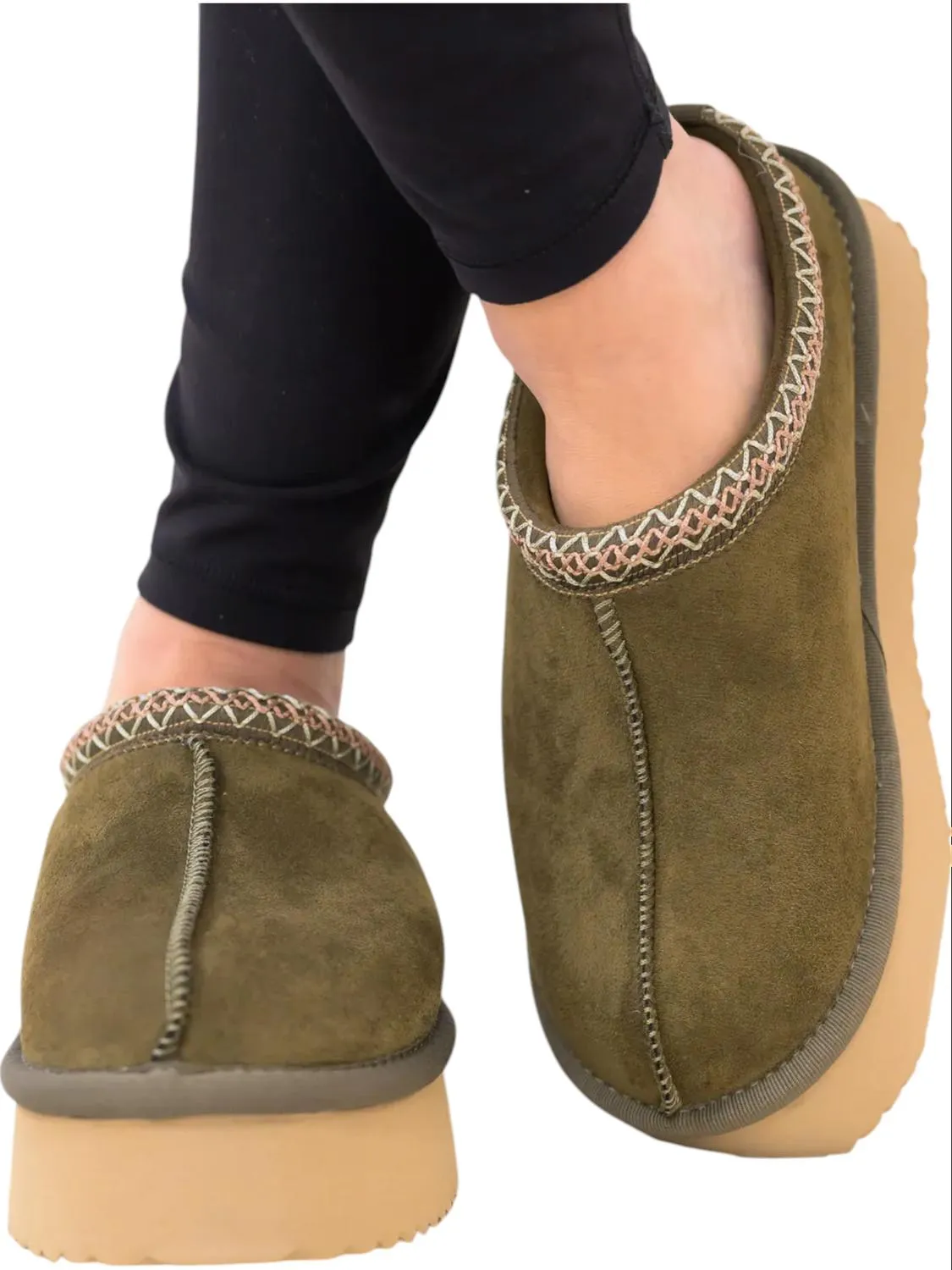 Women's Pillow Talk Slip On Shoes In Olive Green