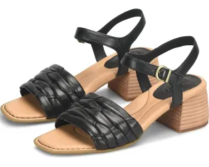 Women's Shonie Sandal In Black