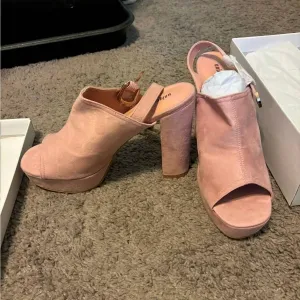 Women's Suede Buckle Sling Heels In Pink
