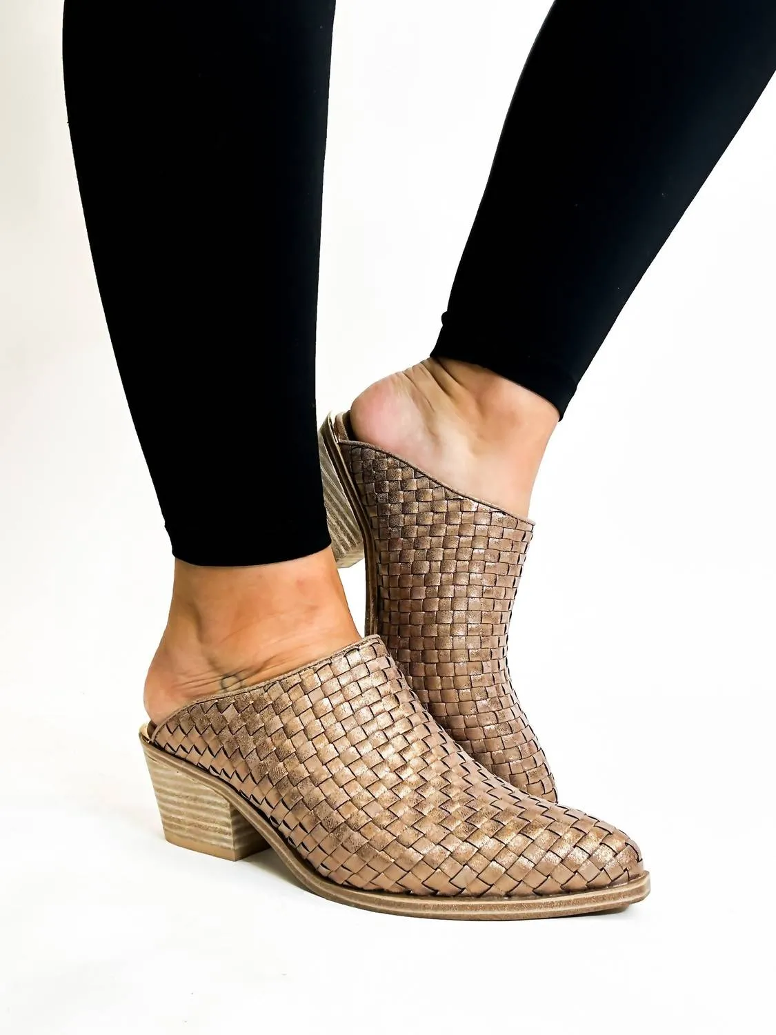 Women's Tgif Mules In Bronze