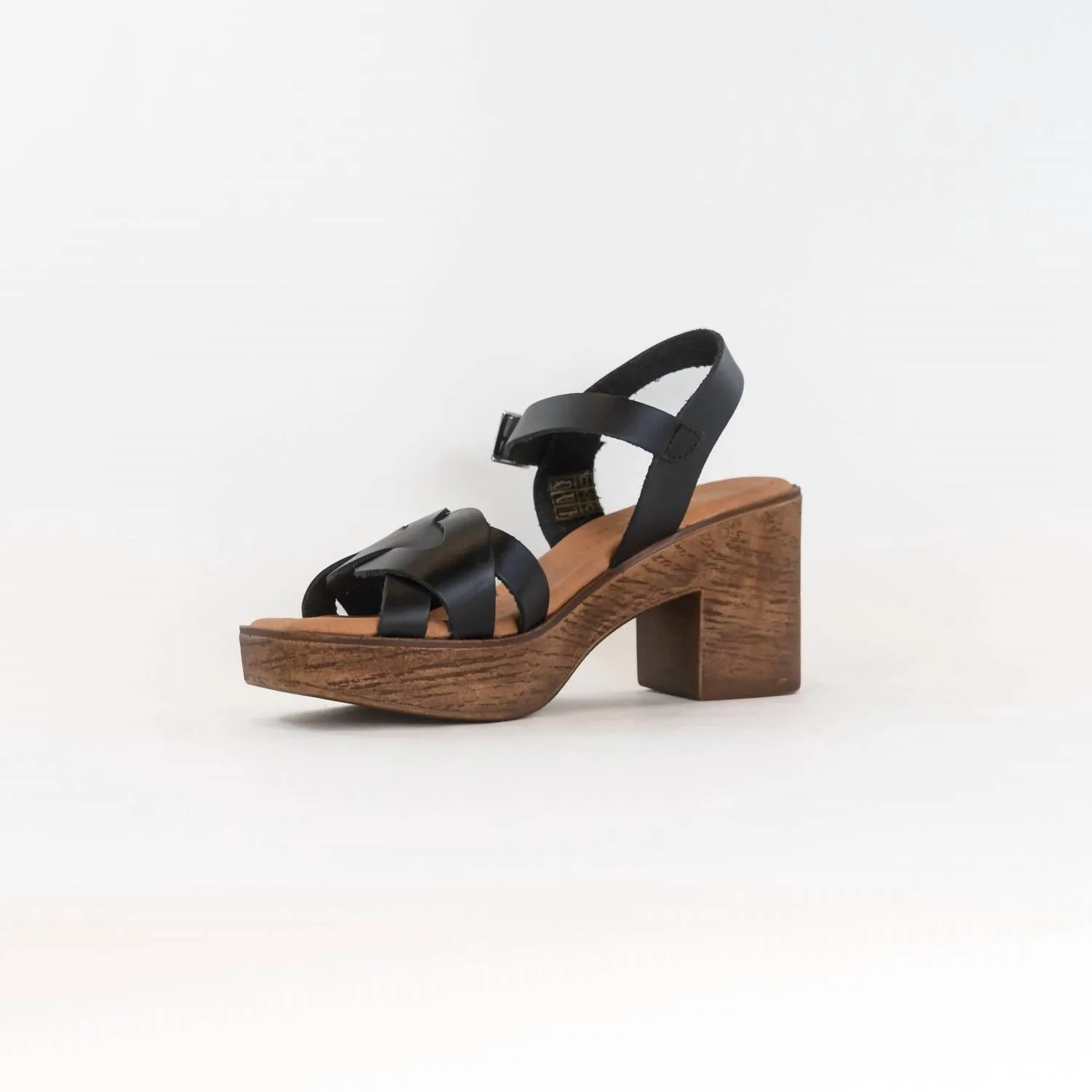 Women's Uma Sandal In Black
