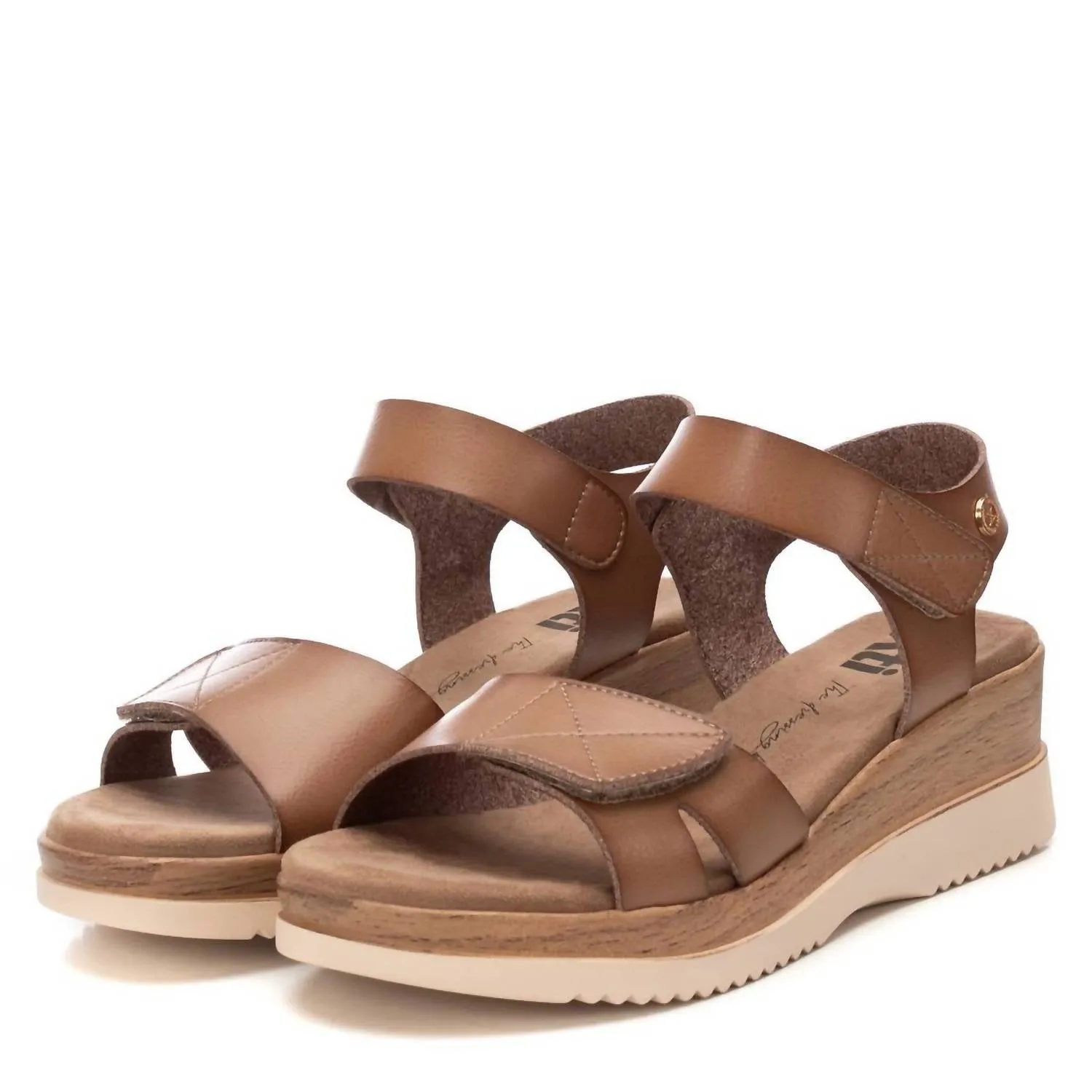 Women's Wedge Sandals In Taupe