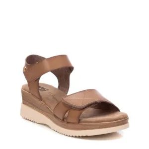 Women's Wedge Sandals In Taupe