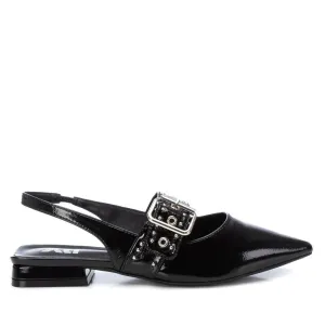 Xti Women's Wide Bucke Flats