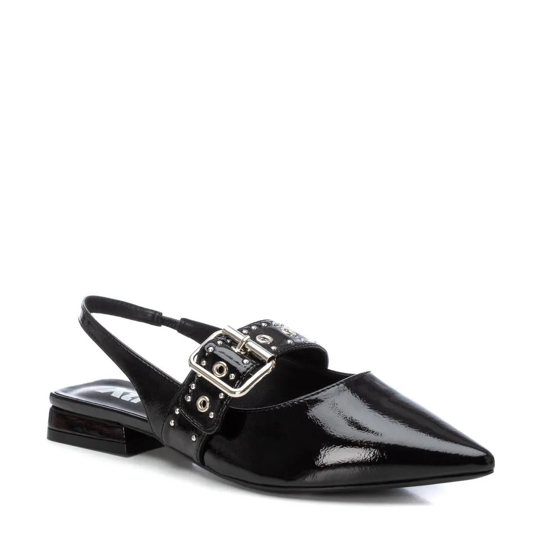 Xti Women's Wide Bucke Flats