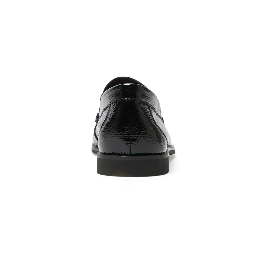 Zanna Loafer in Black Leather